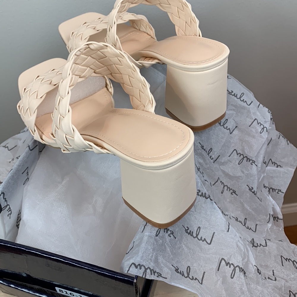Kakee Light Nude Woven High Heel Sandals NWB - Picture 8 of 8